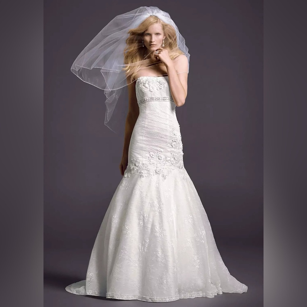Oleg Cassini Size 8 Ivory Lace Wedding Dress with 3D Floral Details Style CWG377